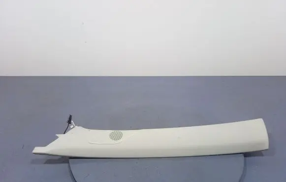 Volkswagen Jetta VI Other sill/pillar trim element 5C6867233R