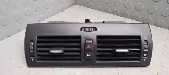 BMW X3 E83 Dash center air vent grill 3415965