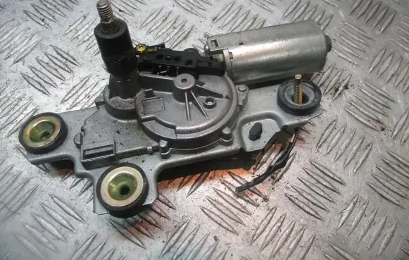 Ford Mondeo Mk III Wiper motor
