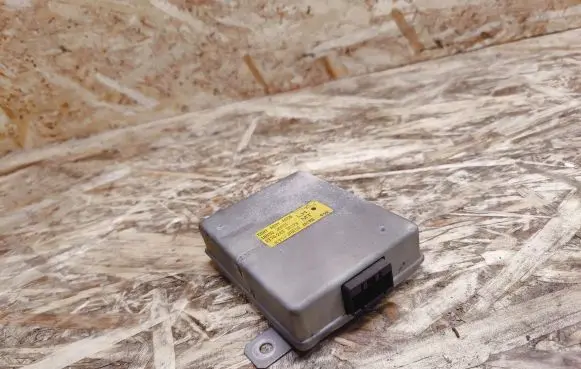 Nissan 240ZX, 280ZX, 300ZX Cruise control unit/module 1893030P01