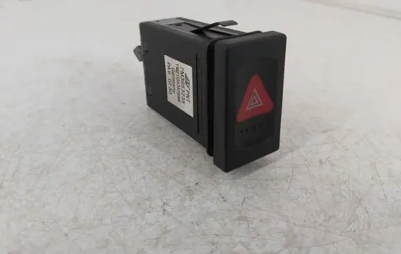 Volkswagen Sharan Hazard light switch 7M3953235 YM2113A350BAW