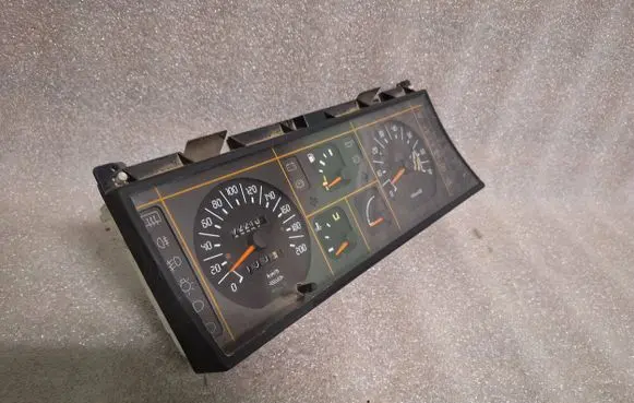 Renault Espace I Speedometer (instrument cluster)