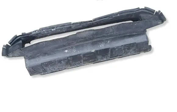 Volvo V40 Intercooler air guide/duct channel 31323114