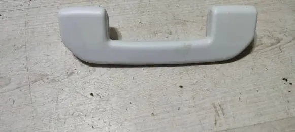 Peugeot 208 Rear interior roof grab handle
