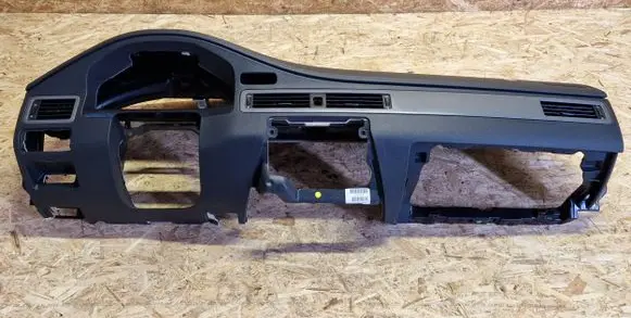 Volvo V70 Dashboard 39854339 S80VSTD0B0B Y2X121576