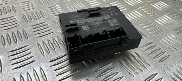 Audi A3 S3 8V Door control unit/module 5Q0959595E 5Q0959595B