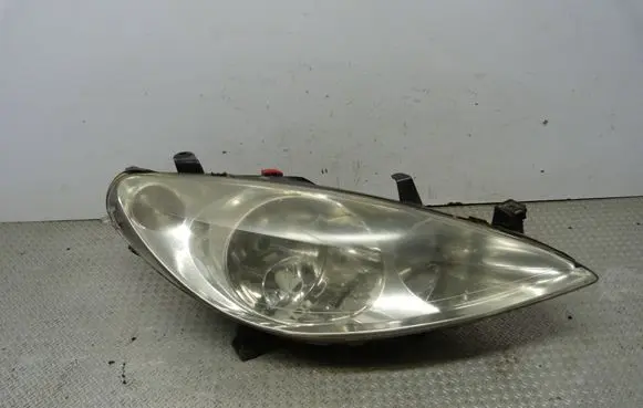 Peugeot 307 Headlight/headlamp 