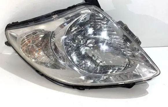Suzuki Swift I Headlight/headlamp