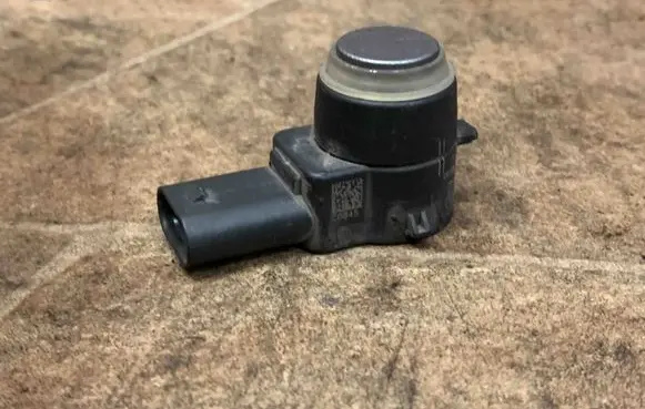 Mercedes-Benz E W212 Parking PDC sensor A2125420018