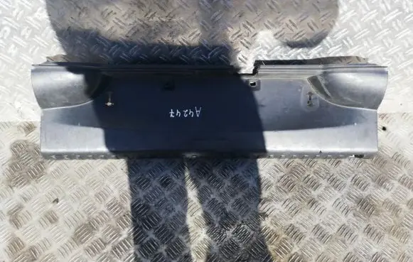 BMW 1 E81 E87 Other trunk/boot trim element 514771233359 60829010