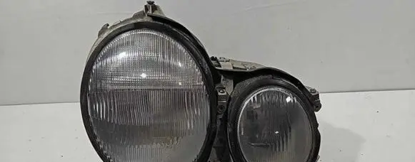 Mercedes-Benz E W210 Headlight/headlamp 15060800