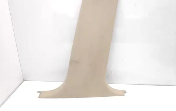 (B) pillar trim (bottom)