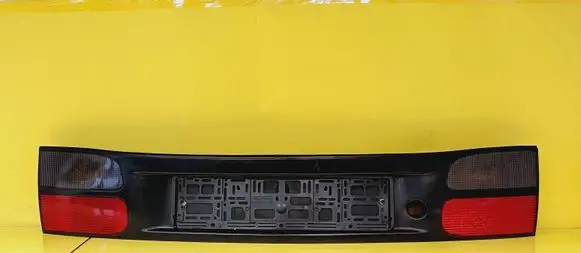 Renault Laguna I Trunk door license plate light bar 7700820049 22260002