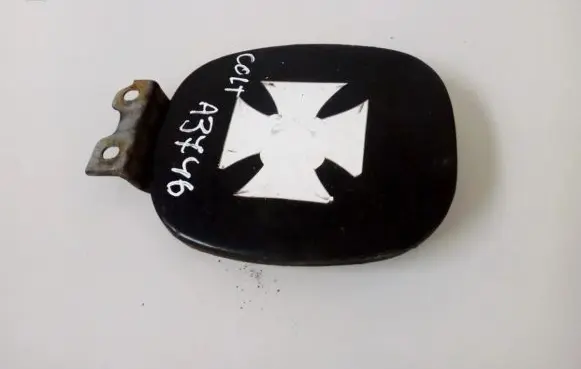 Mitsubishi Colt Fuel tank cap
