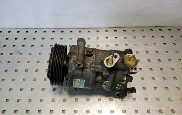 Seat Altea XL Air conditioning (A/C) compressor (pump) 5N0820803C
