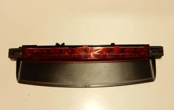 Audi A6 S6 C6 4F Third/center stoplight 4F594509A 57335