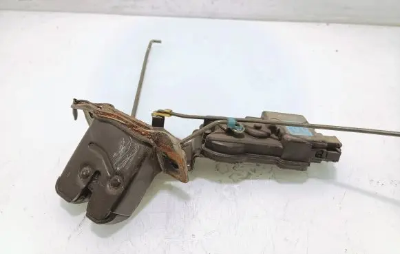 Hyundai Elantra Tailgate/trunk/boot lock/catch/latch 1836C000