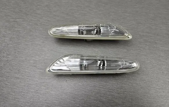 BMW 1 E81 E87 Front fender indicator light 7253325 63137253325 7253326