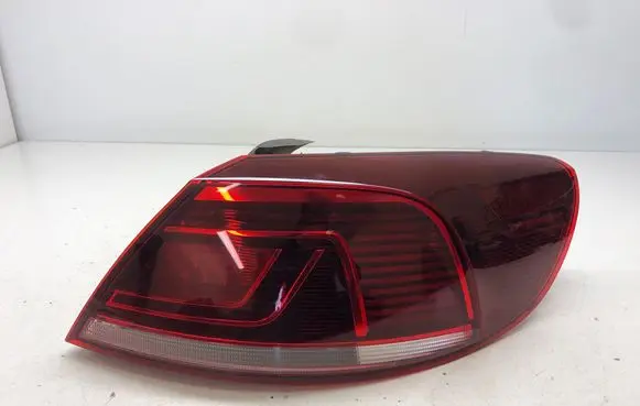 Volkswagen PASSAT CC Rear/tail lights 3C8945208AA
