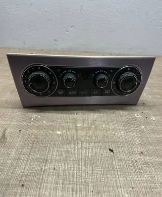 Mercedes-Benz CLC CL203 Climate control unit A2038304085 F011500039