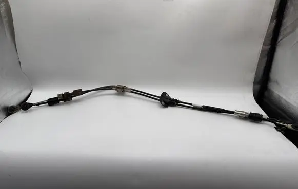 Volvo V70 Gear shift cable linkage 615876CECDA