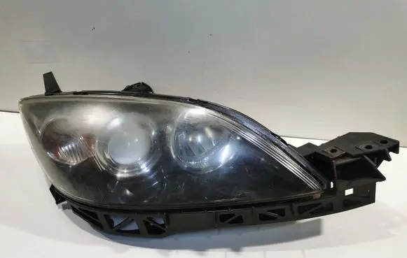 Mazda 3 I Headlight/headlamp P2951