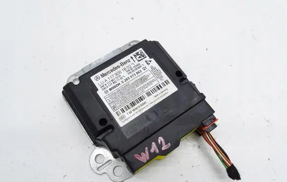 Mercedes-Benz A W176 Airbag control unit/module A1179001802