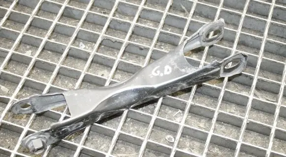 BMW i3 Rear upper control arm/wishbone 6867884