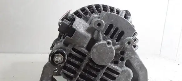 Mazda 6 Generator/alternator RF5CA3TB4981