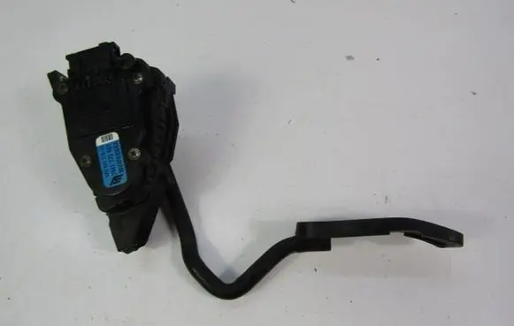 Seat Alhambra (Mk1) Accelerator pedal position sensor 7M1723507