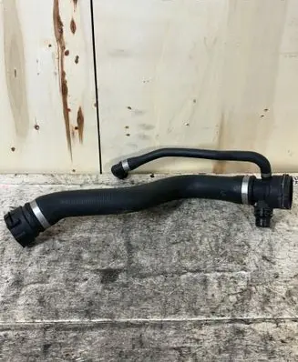 BMW X1 E84 Engine coolant pipe/hose 7797257 17127797257