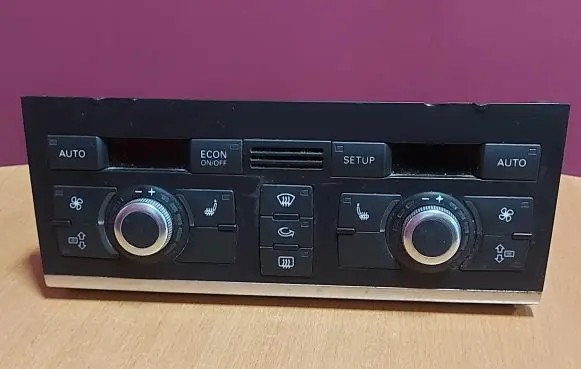 Audi Q7 4L Climate control unit 4L0820043F