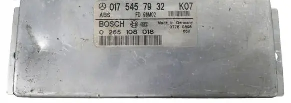 Mercedes-Benz C W202 Engine control unit/module 0175457932