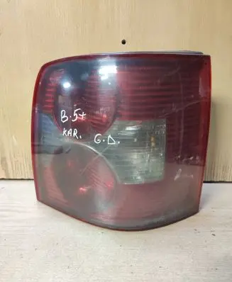 Volkswagen PASSAT B5 Rear/tail lights 11-A209B