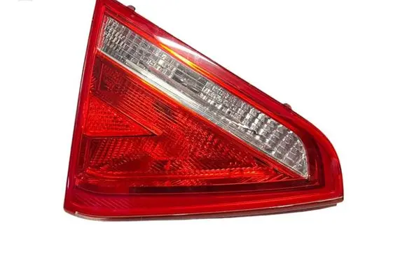 Audi A5 8T 8F Tailgate rear/tail lights 8T0945093 43809 AU484