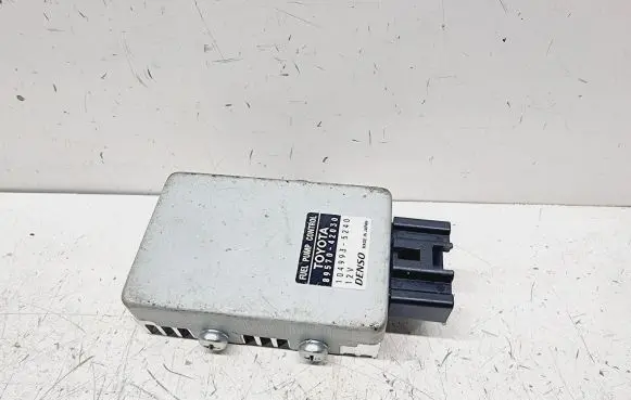 Toyota RAV 4 (XA40) Fuel injection pump control unit/module 8957042030