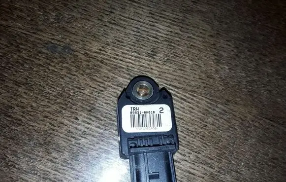 Toyota Yaris Airbag deployment crash/impact sensor 898310H010
