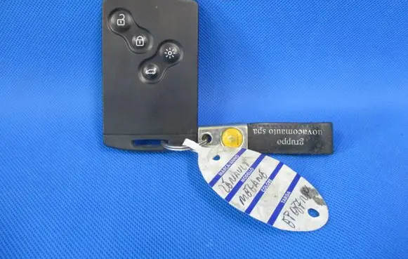 Renault Clio IV Ignition key/card 