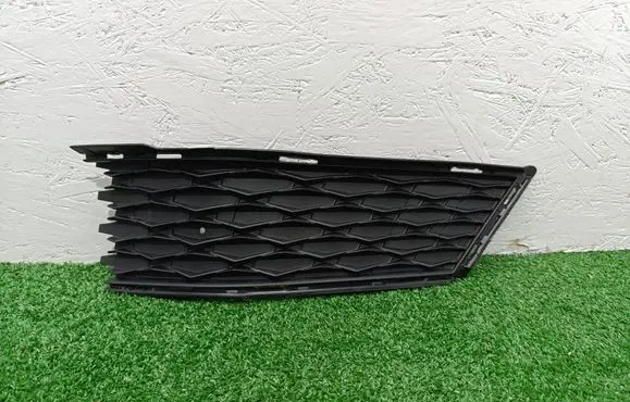 Skoda Karoq Front bumper lower grill 57A807368A