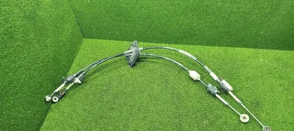 Renault Master III Gear shift cable linkage 349352849R