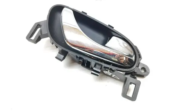 Rear door interior handle