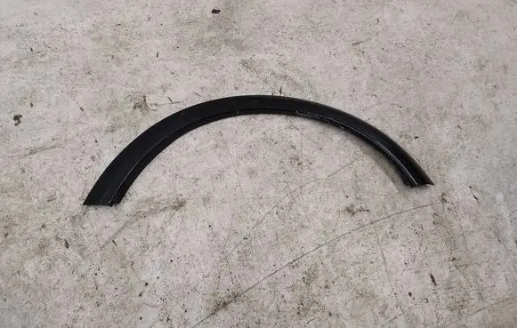 Volvo C30 Rear fender molding trim 30779140 BP7PA MMD20