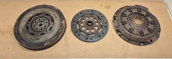 Audi A4 S4 B5 8D Clutch set kit 078141031d 078105266l