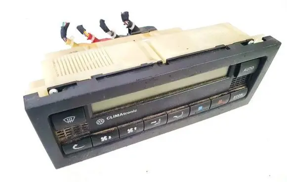 Volkswagen Golf IV Climate control unit 3b1907044a 5hb007617-02