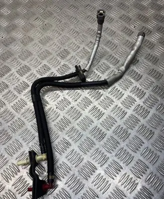 Mercedes-Benz X-class W470 Fuel line pipe 130C24737R