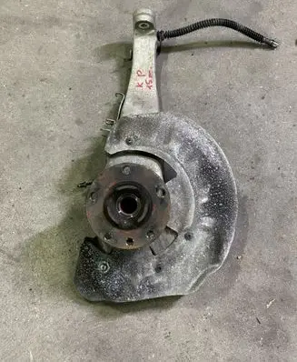 Porsche Cayenne (92A) Front wheel hub spindle knuckle 7P0407245 7P0407245A