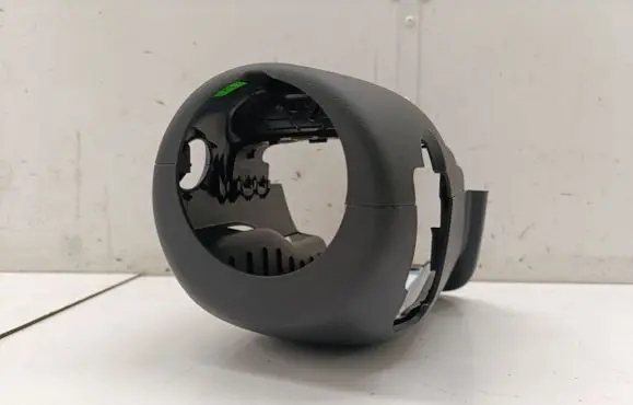 Steering wheel column trim
