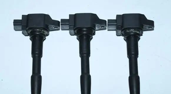 Dacia Sandero II High voltage ignition coil 224332428R