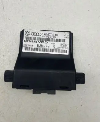 Volkswagen Touran I Gateway control module 1K0907530K 5WK50000B 1K0907951