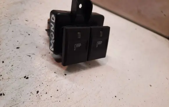 Ford Mondeo Mk III Seat heating switch 19K314AA
